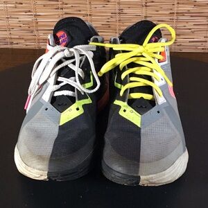 Nike LeBron 18 Low ‘Bugs vs Marvin’ CV7562-005 Size 11